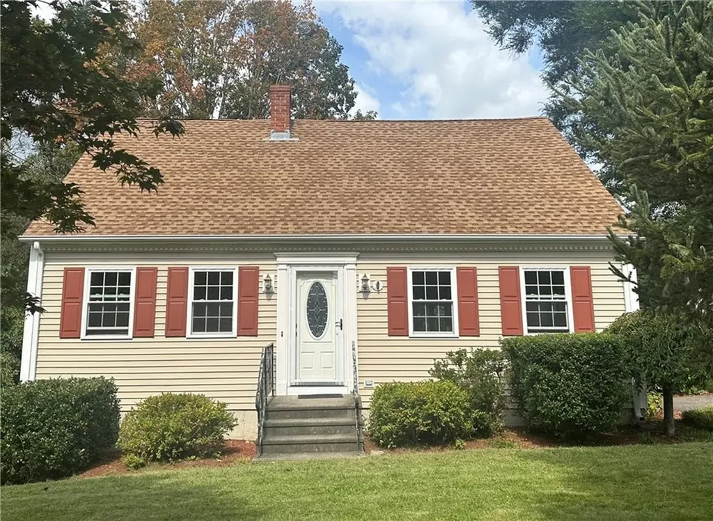 27 Fern Drive Warren RI 02885