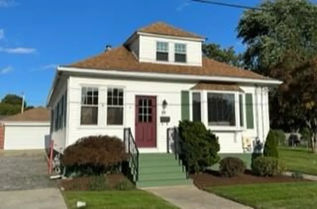 69 Campbell Avenue North Providence RI 02904