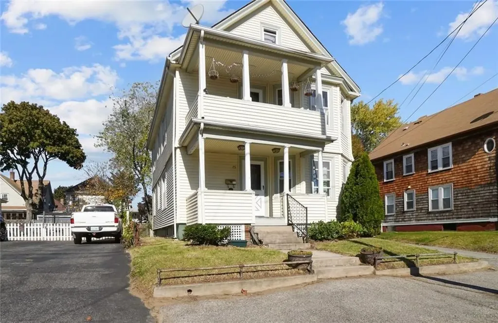 75 Chestnut Avenue Cranston RI 02910