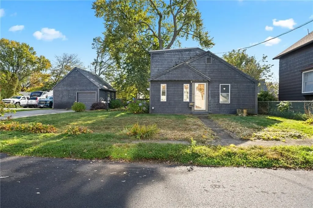 68 Appleton Street Cranston RI 02910