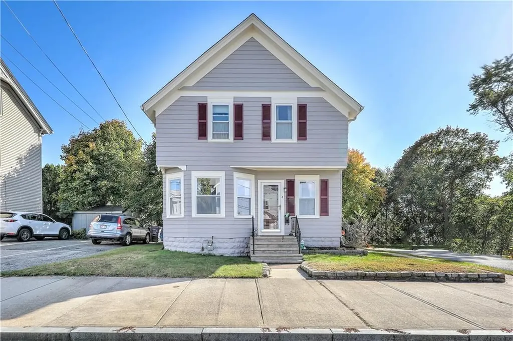 4 Church Street Cumberland RI 02864