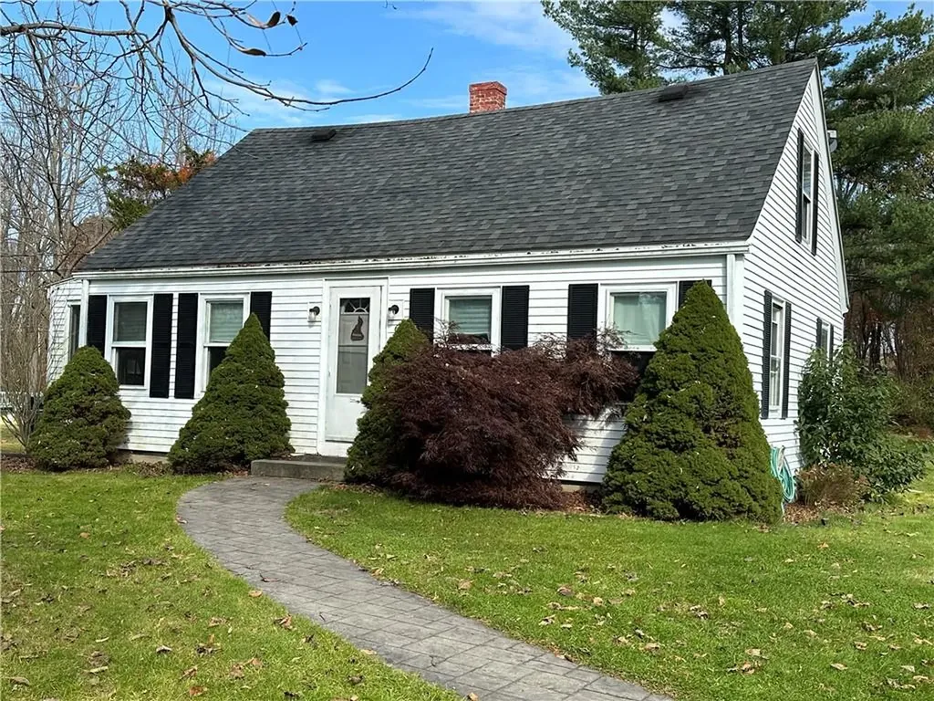64 Pound Road Cumberland RI 02864
