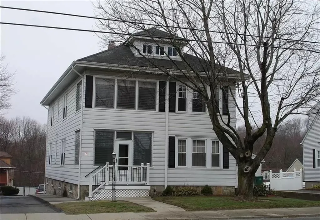 705 Mendon Road Woonsocket RI 02895