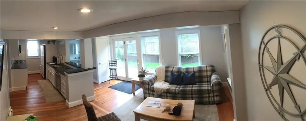 346 Spring Street Newport RI 02840