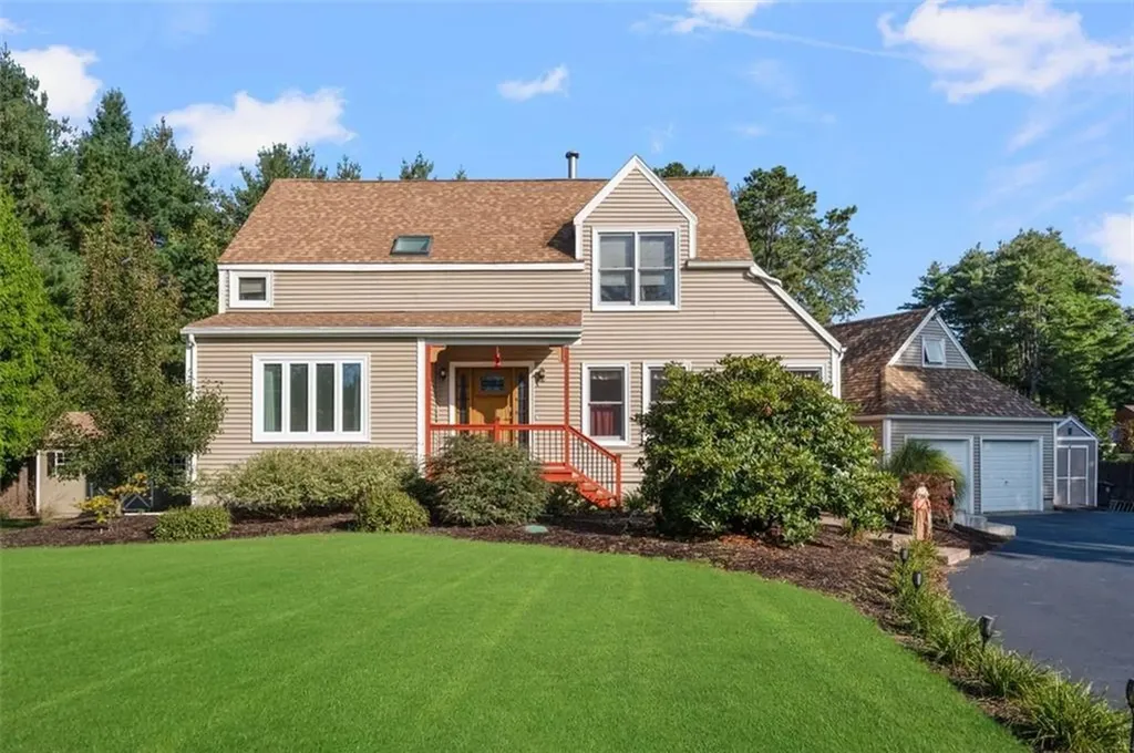 8 Circlewood Drive Coventry RI 02816