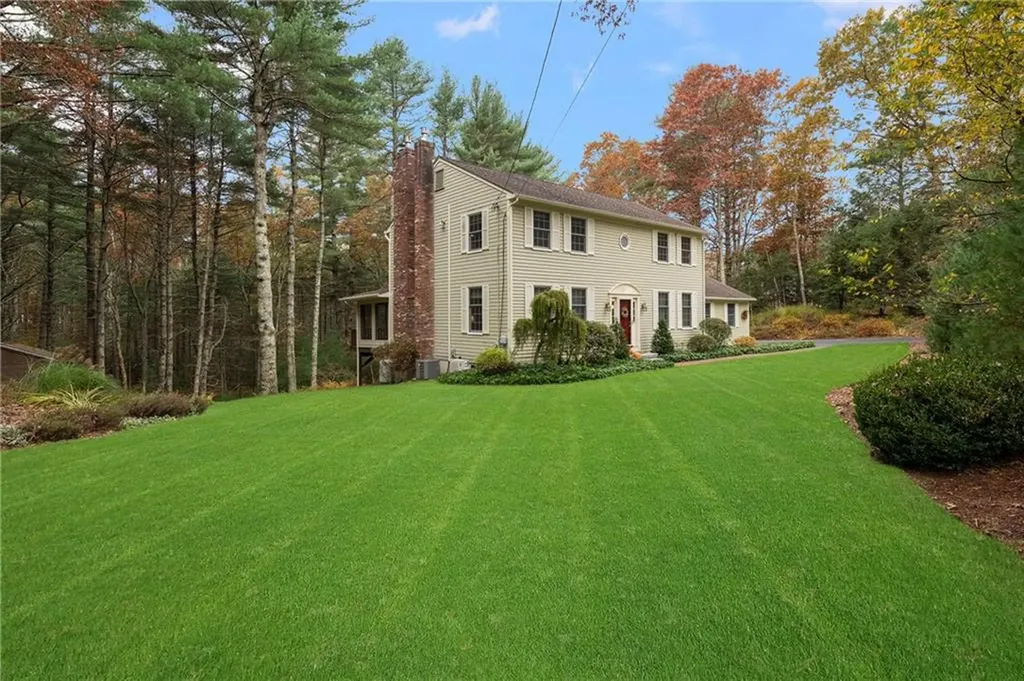 129 Locust Valley Road Exeter RI 02822