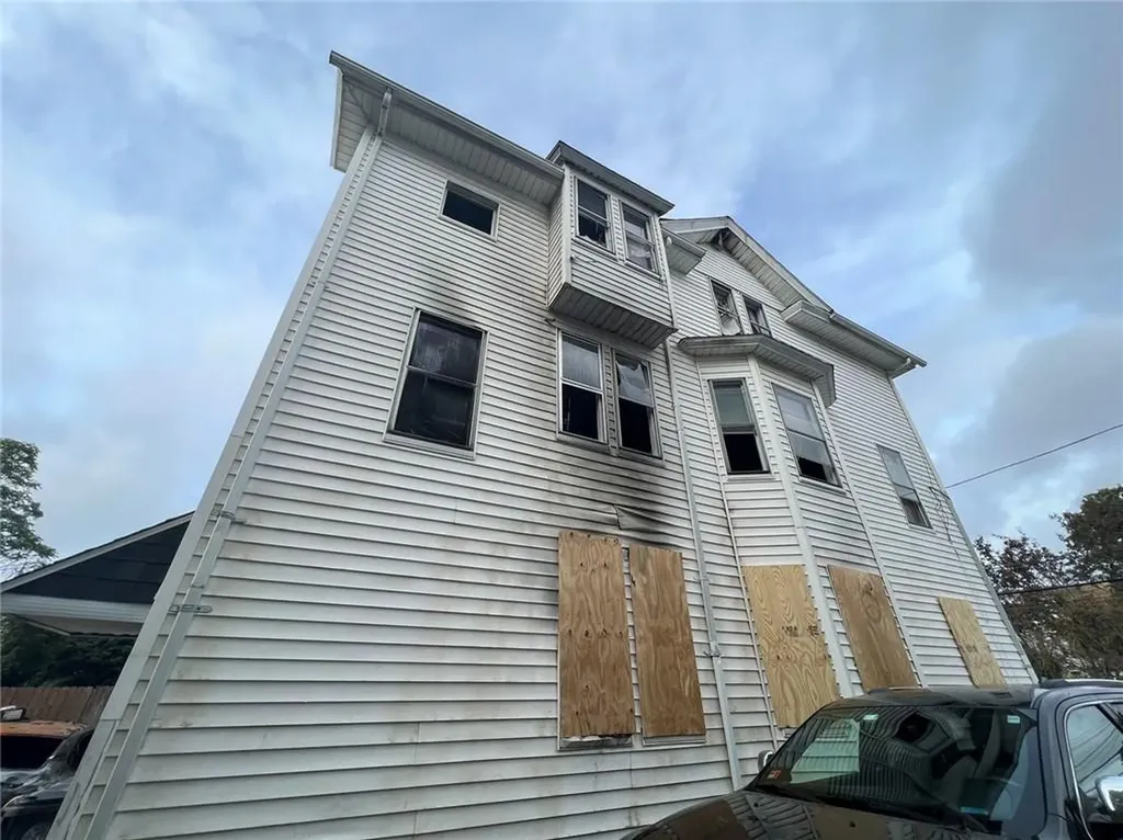 6 Goddard Street Providence RI 02908