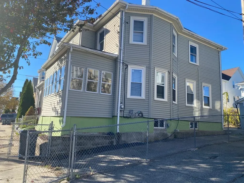 125 Indiana Avenue Providence RI 02905