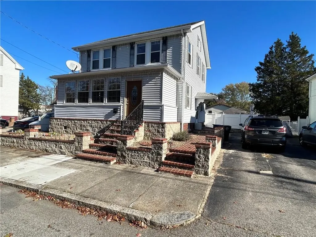130 Potter Street Cranston RI 02910