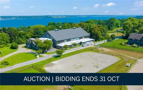 30 Sandy Point Farm Road Portsmouth RI 02871