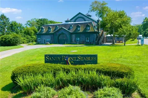 30 Sandy Point Farm Road Portsmouth RI 02871