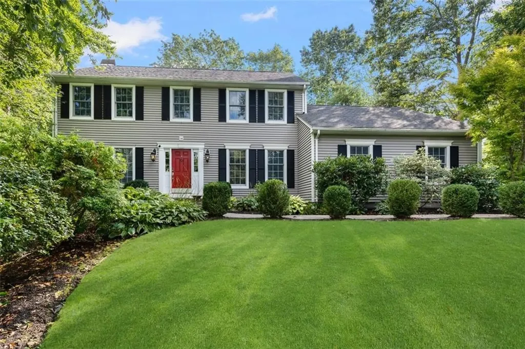 14 Owl Court Cranston RI 02921