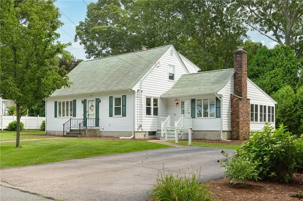54 Birchwood Drive Narragansett RI 02882
