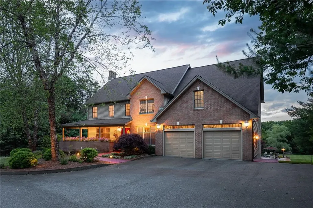 63 Little Pond County Road Cumberland RI 02864