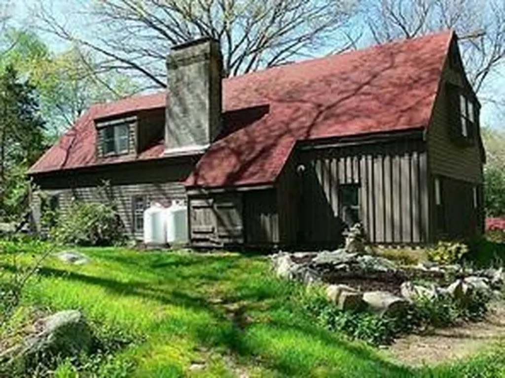 243 Glen Rock Road Exeter RI 02822