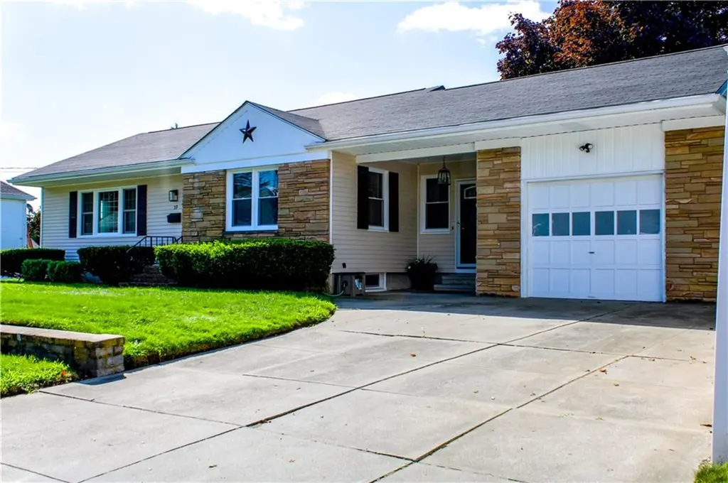 59 Fountain Avenue Cranston RI 02920