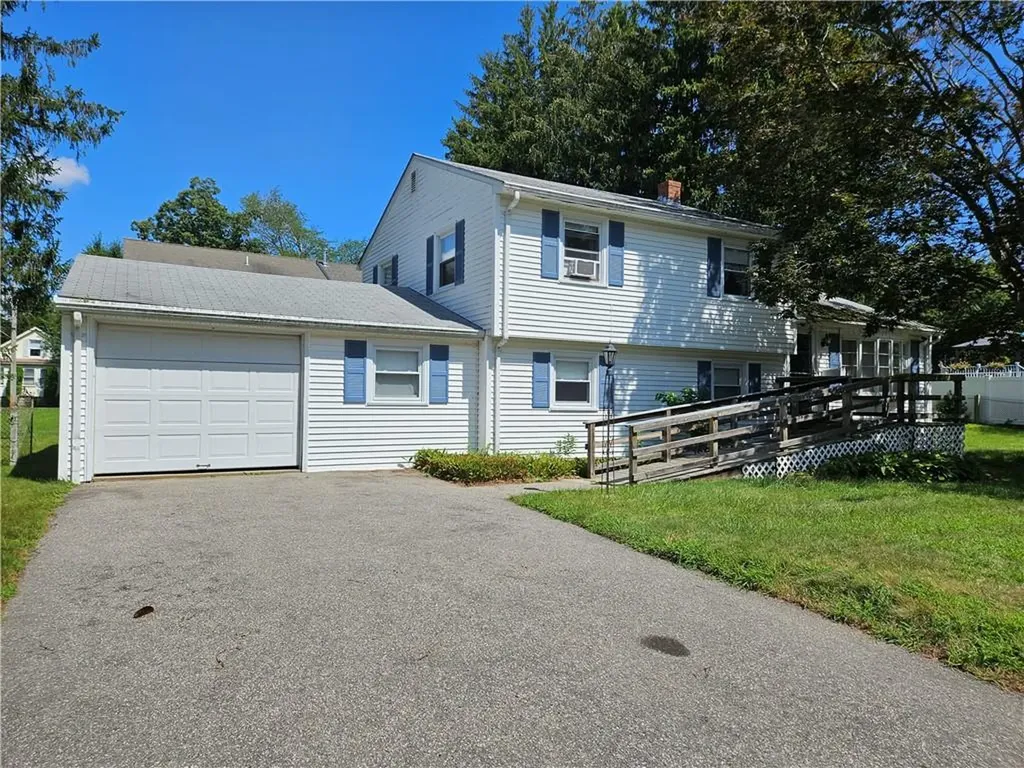 29 Dayton Avenue Warwick RI 02889