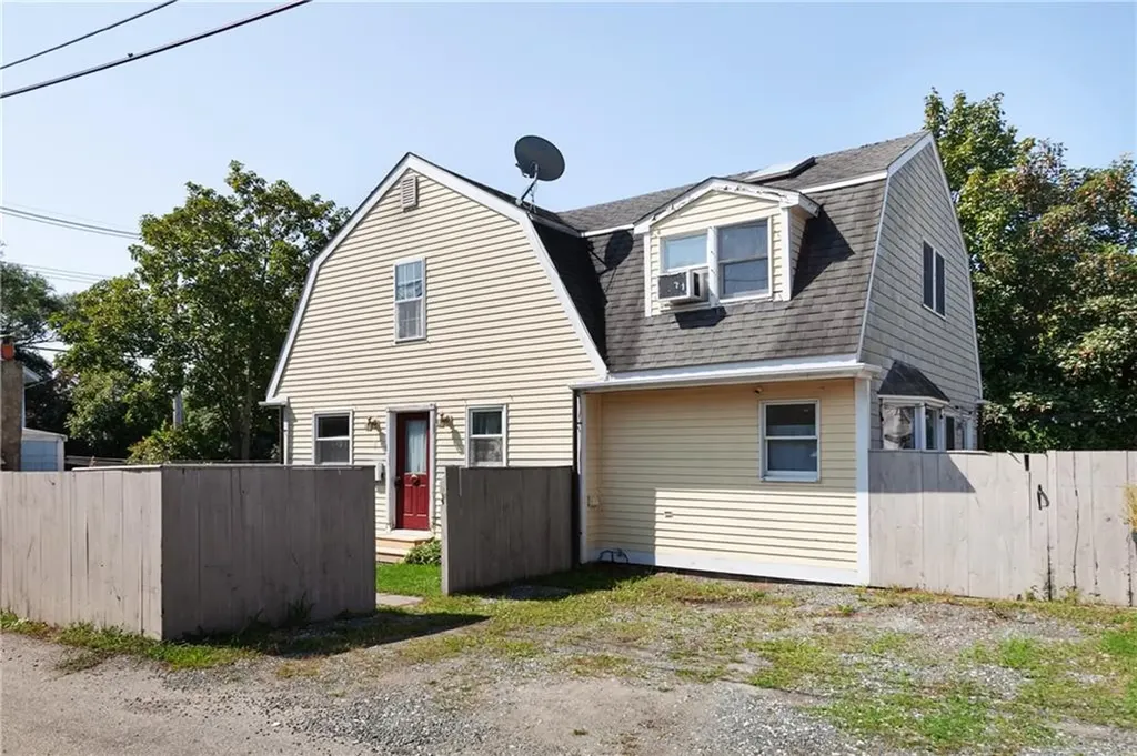 3 Mayberry Court Newport RI 02840