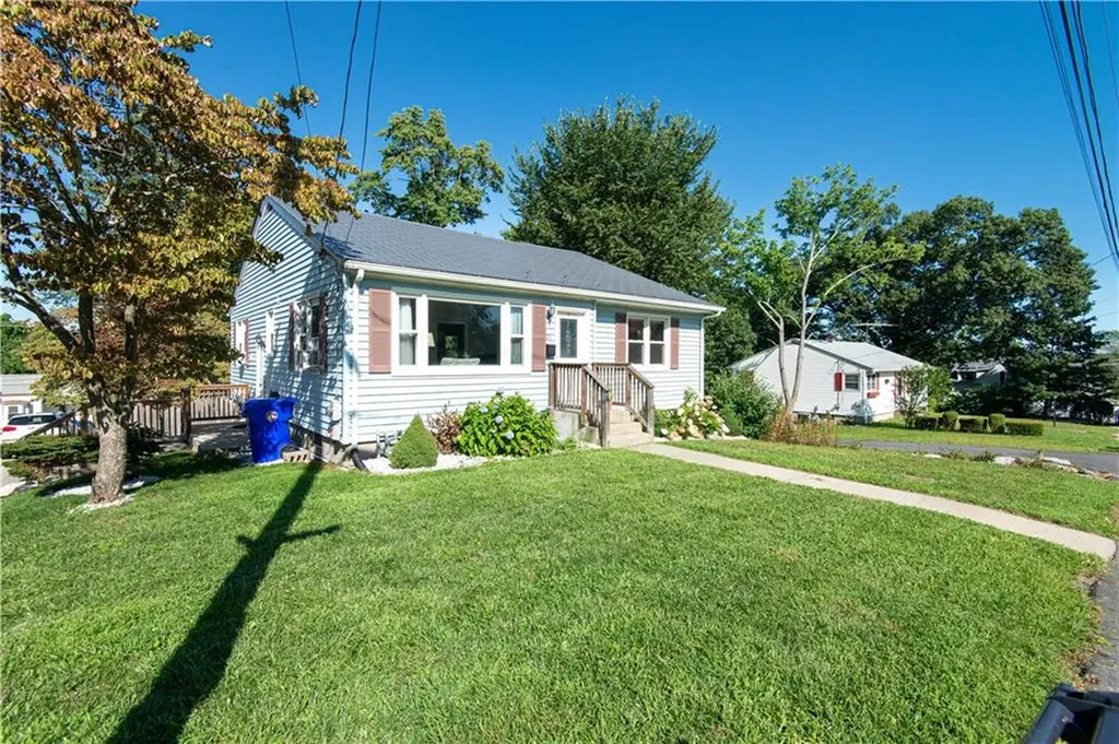 21 Park Street North Providence RI 02904