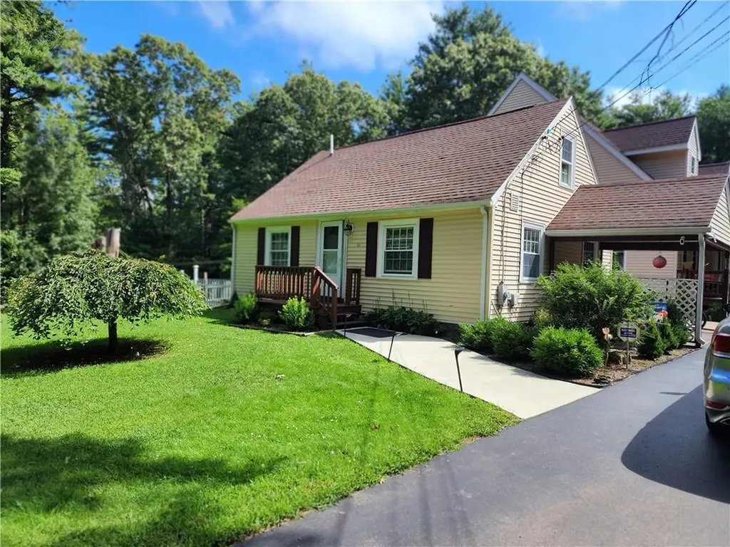 11 Eagle Drive Cumberland RI 02864