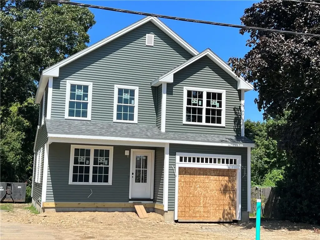 81 Randall Street Cranston RI 02920