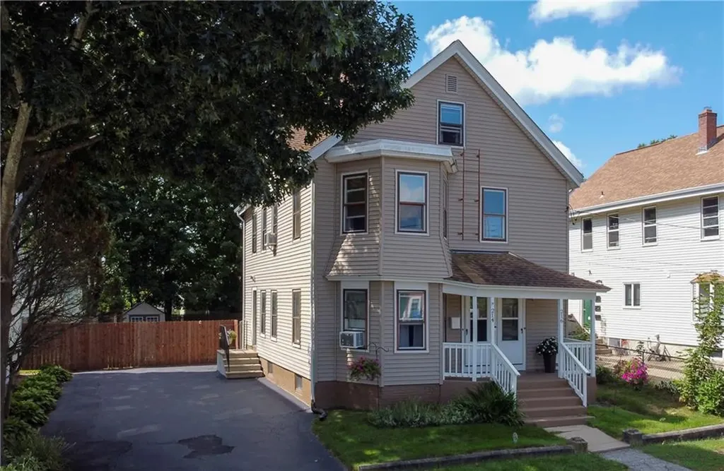 214 216 Morris Avenue Pawtucket RI 02860
