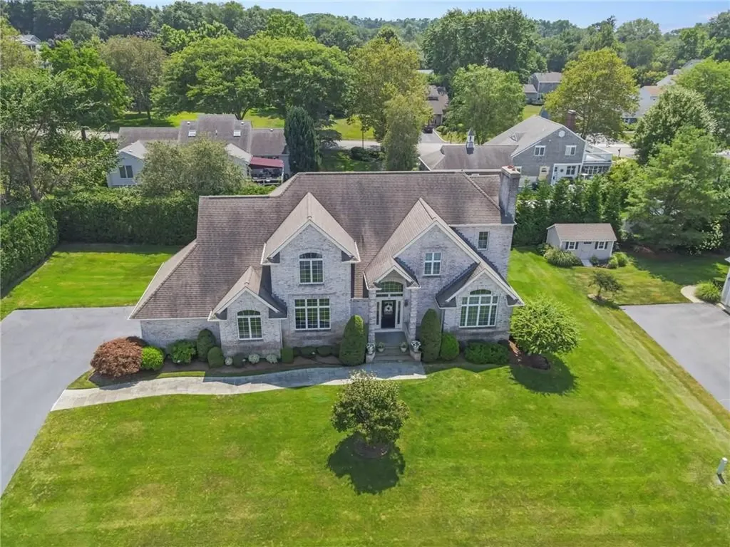 26 Dolly Drive Bristol RI 02809