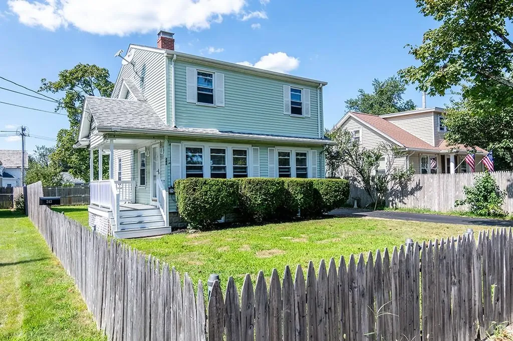 243 Atlantic Avenue Warwick RI 02888