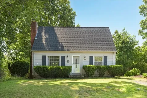 60 Canonchet Avenue Warwick RI 02888