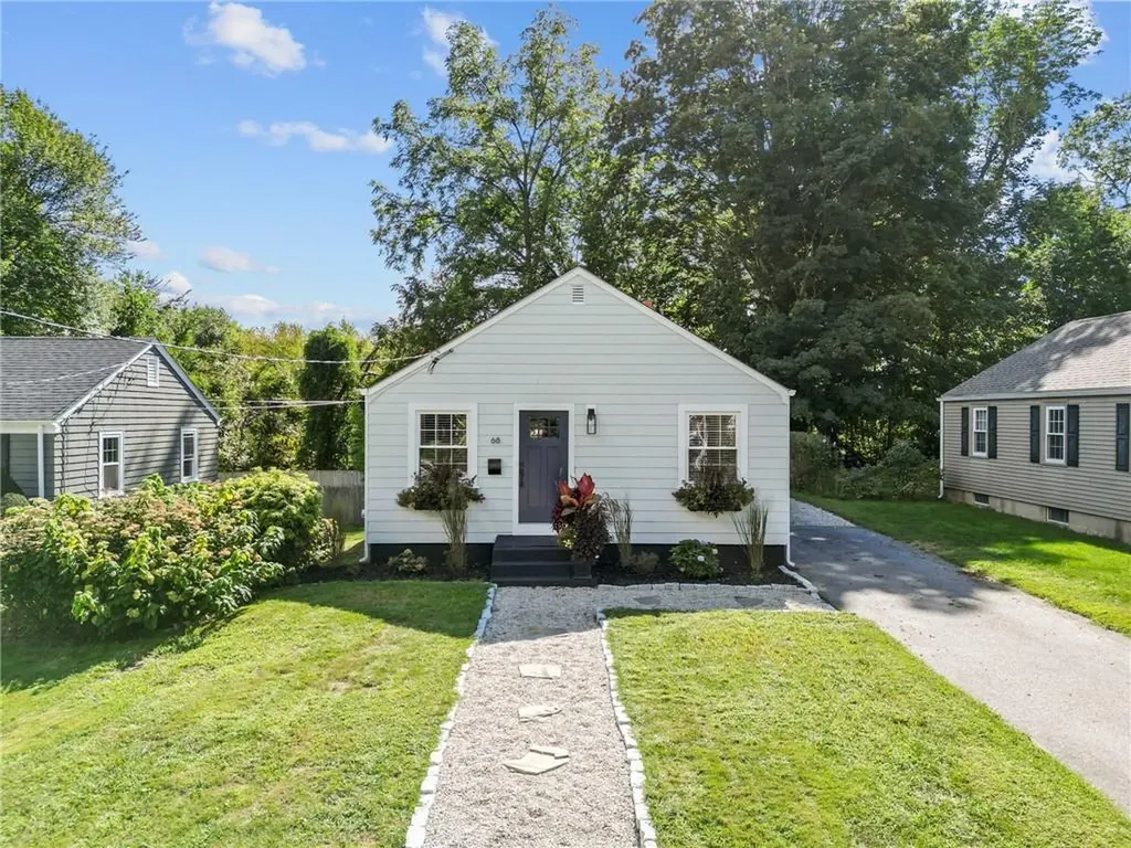 68 Valley Street Cranston RI 02920