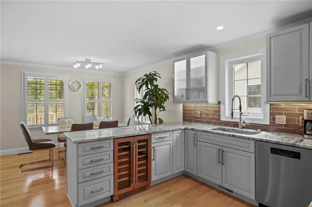 14 Lily Lane West Warwick RI 02893