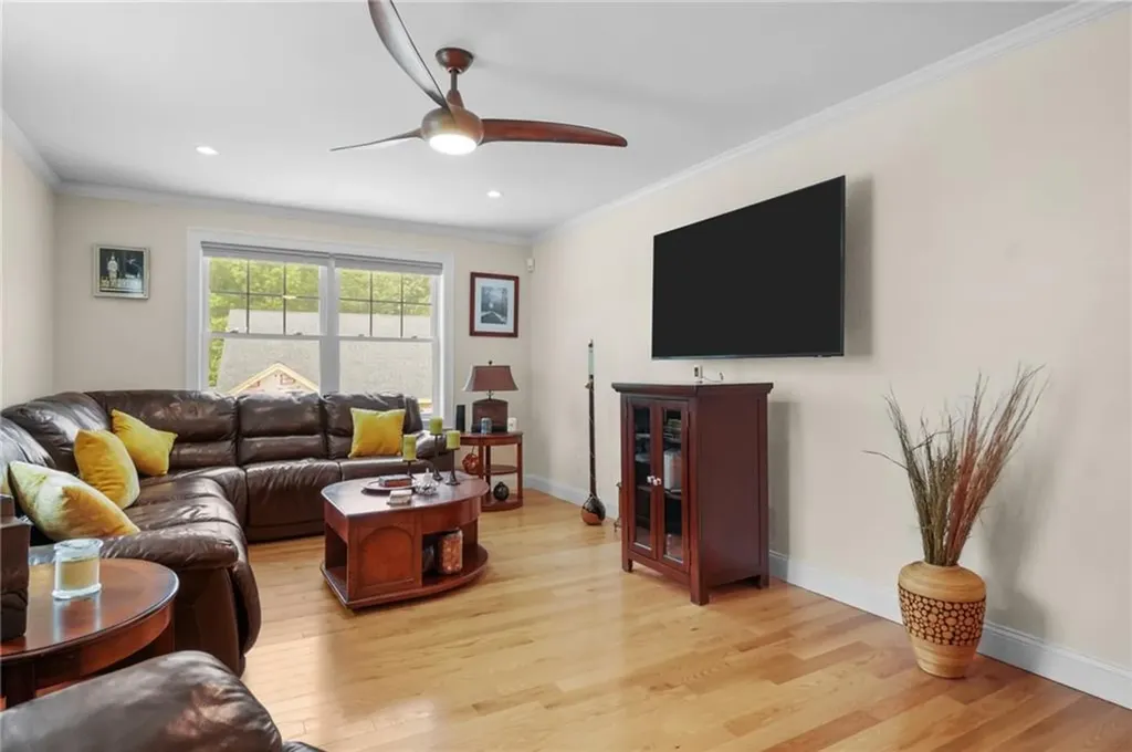 14 Lily Lane West Warwick RI 02893