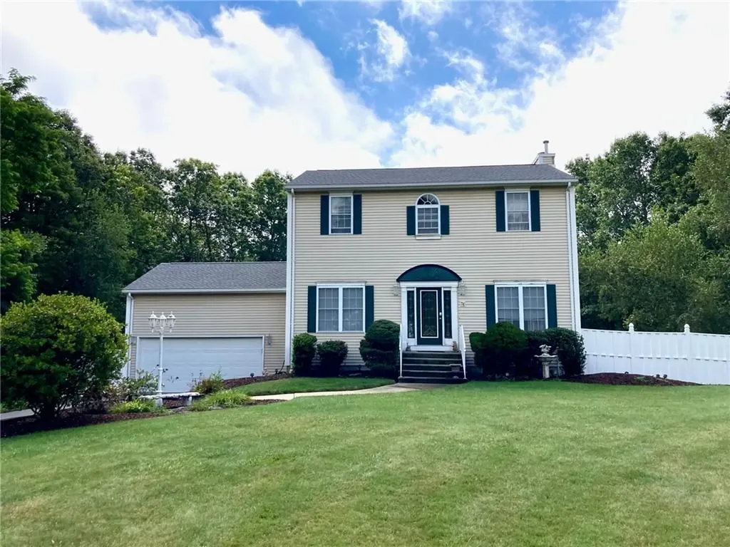 76 Fieldstone Drive Coventry RI 02816
