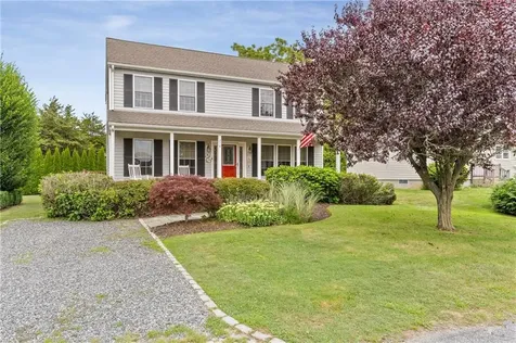 178 Washington Street South Kingstown RI 02879