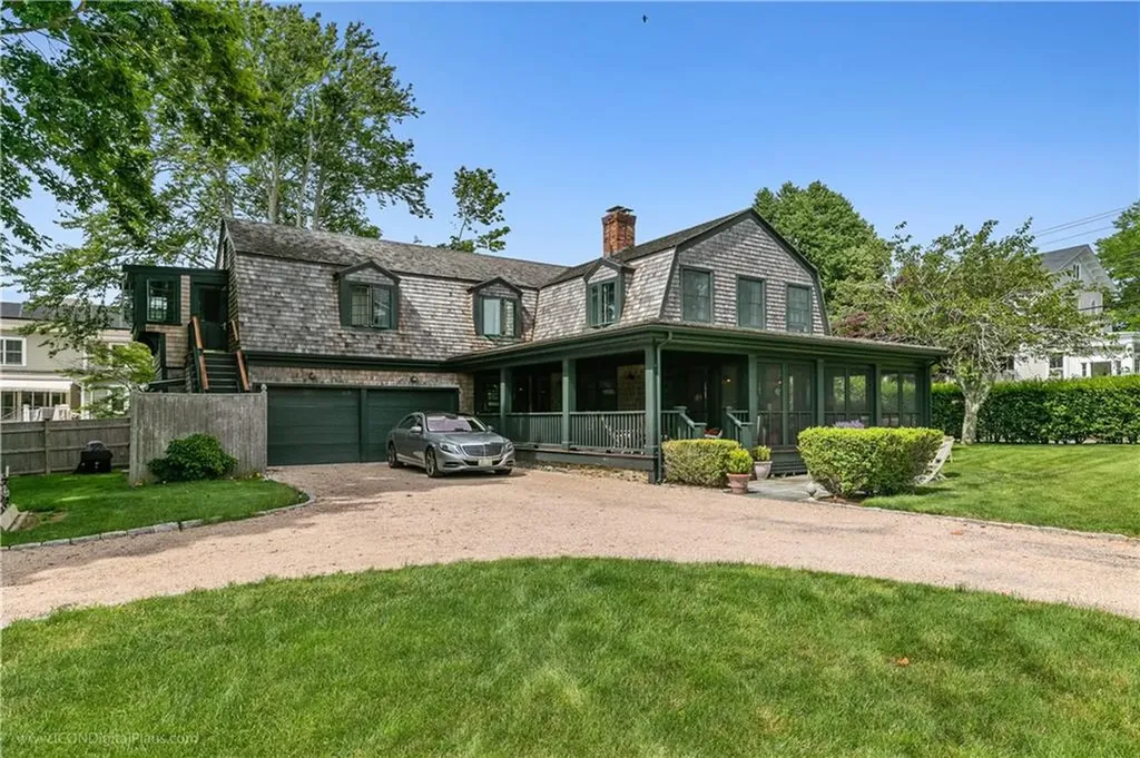 99 Coggeshall Avenue Newport RI 02840