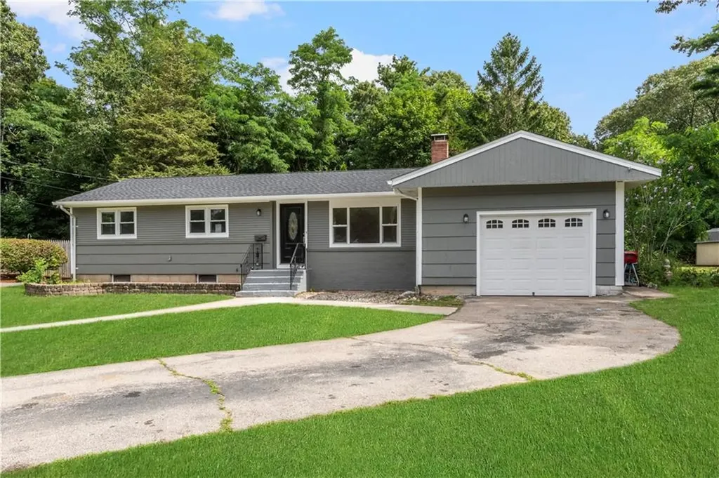 237 Shamrock Drive Warwick RI 02886
