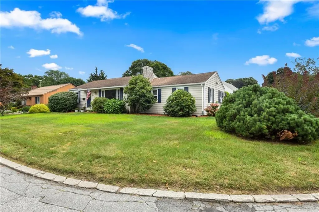 74 Vancouver Avenue Warwick RI 02886