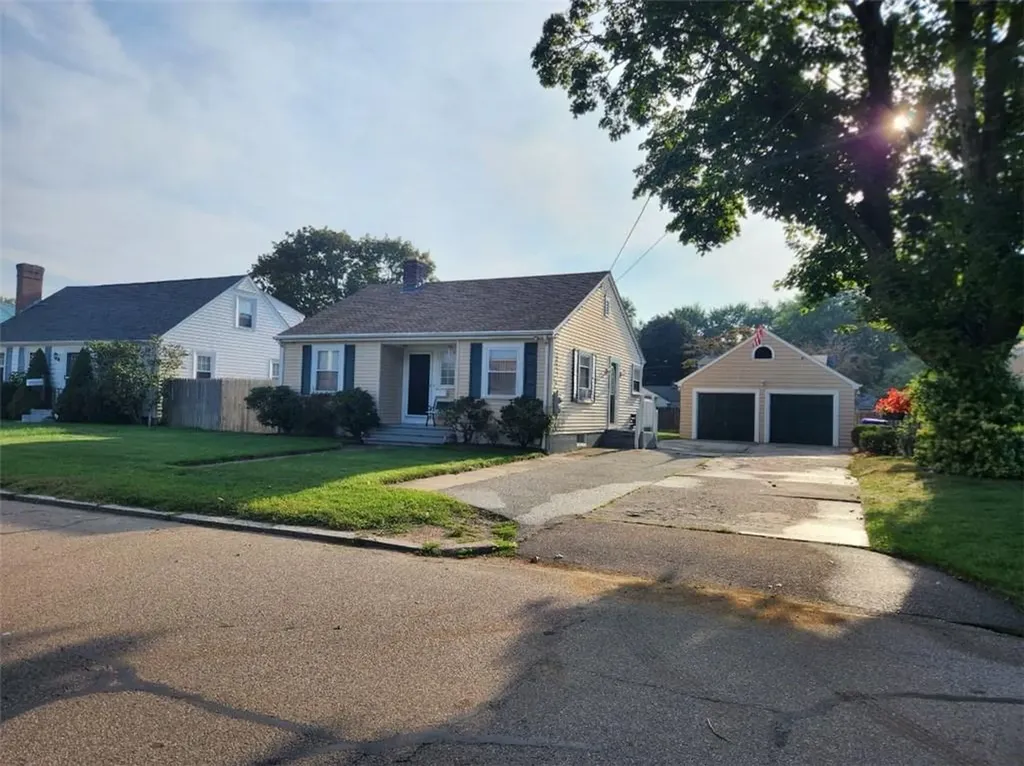 108 Rice Street Pawtucket RI 02861