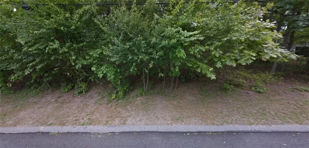 9 South Essex Drive Westerly RI 02891