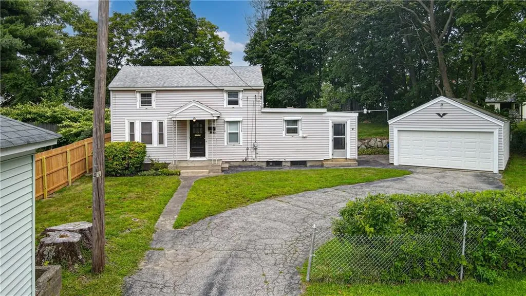 8 1/2 Laramee Street West Warwick RI 02893