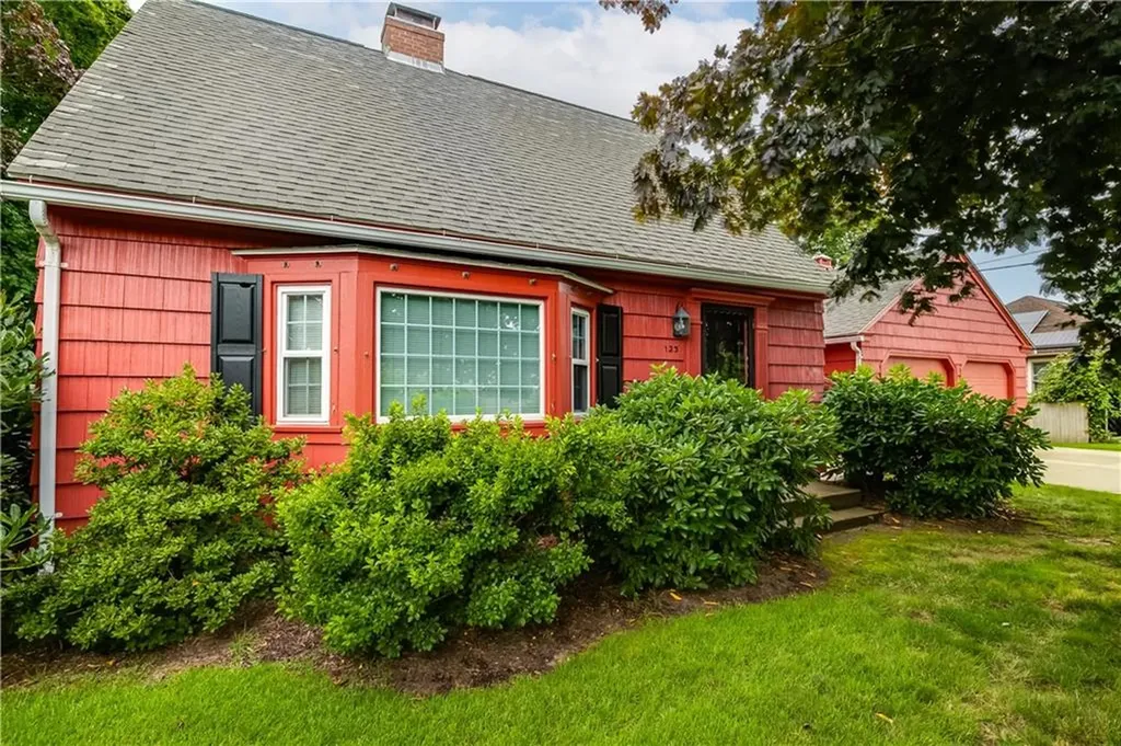 123 Doolittle Street Coventry RI 02816