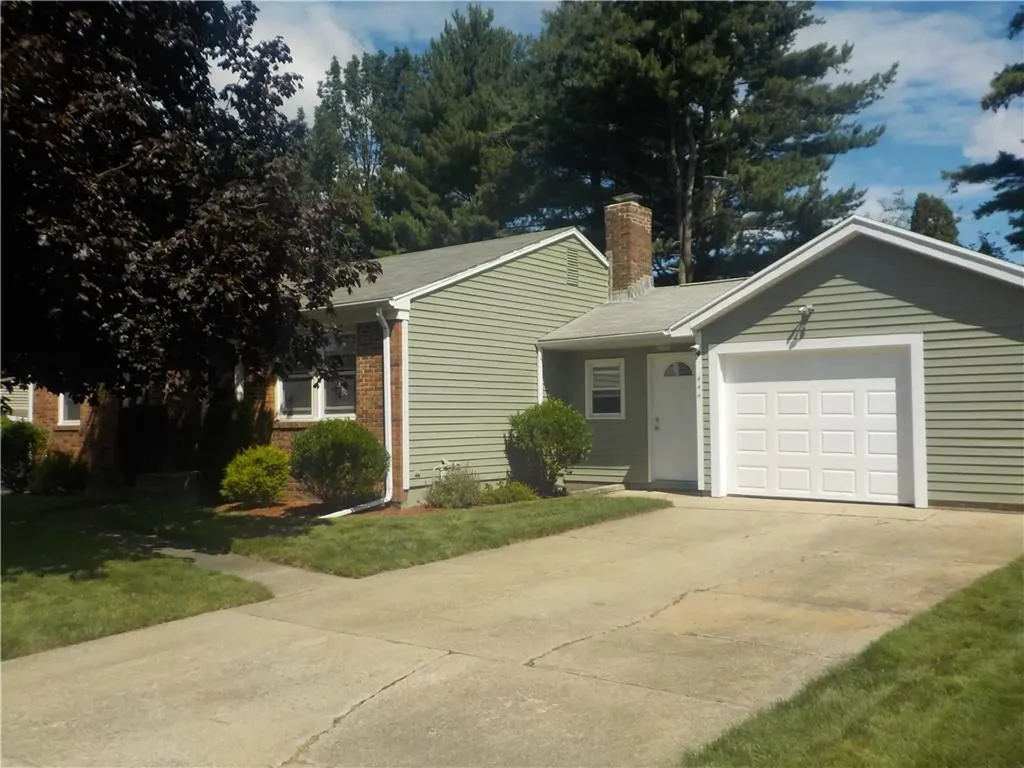 444 Knollwood Drive Woonsocket RI 02895