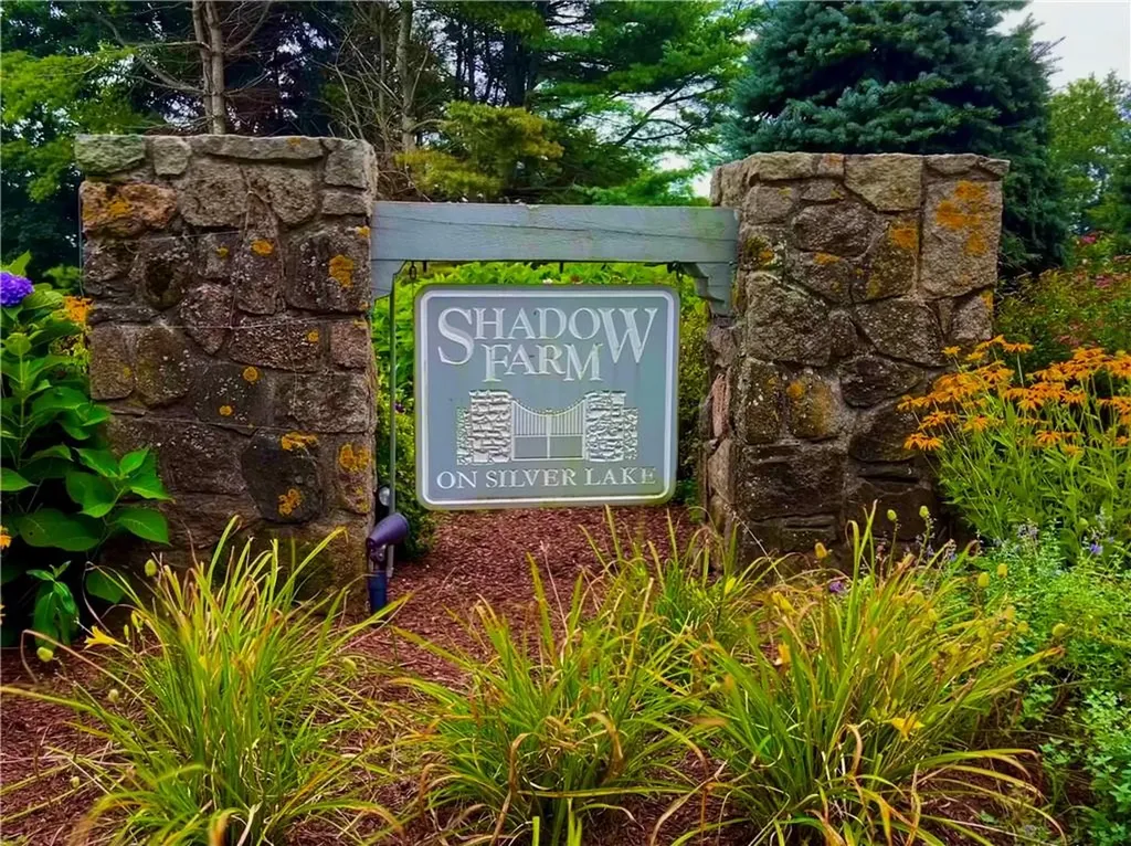 29 Shadow Farm Way South Kingstown RI 02879