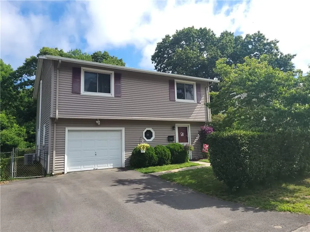 77 Phillips Street Woonsocket RI 02895