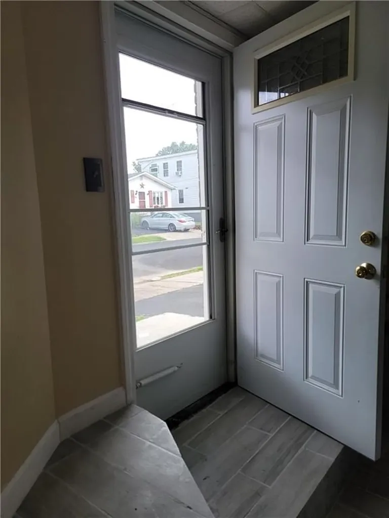 75 Naples Avenue Providence RI 02908