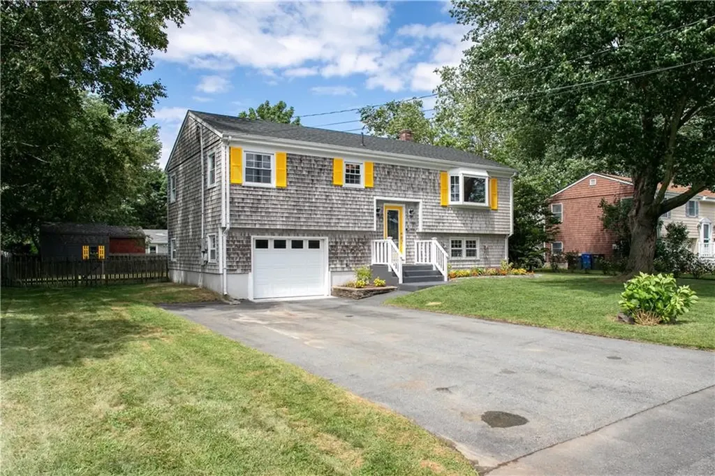 22 Reardon Drive Middletown RI 02842