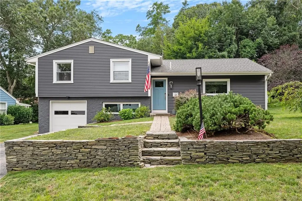 168 Shenandoah Road Warwick RI 02886