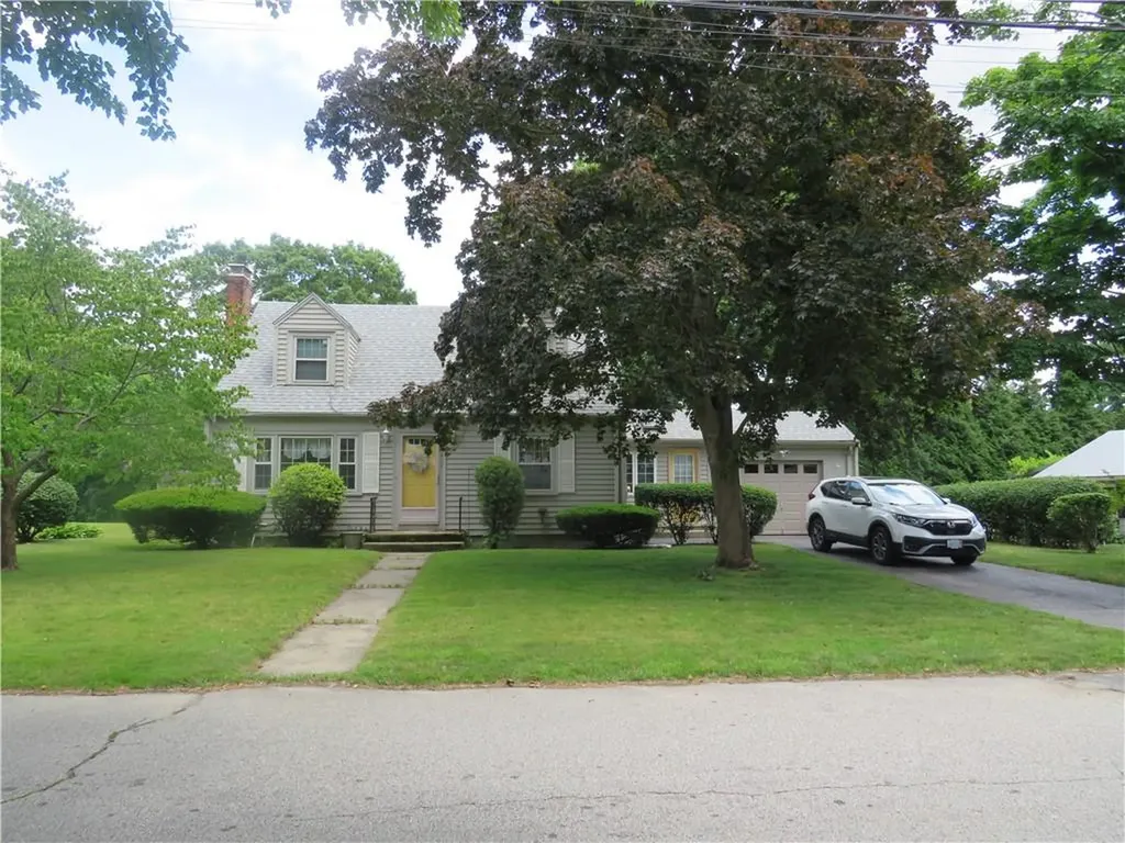 132 Park View Avenue Warwick RI 02888