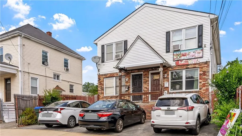 61 63 Lynch Street Providence RI 02908