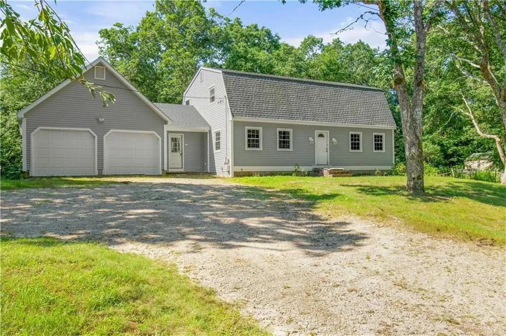 164 Klondike Road Charlestown RI 02813